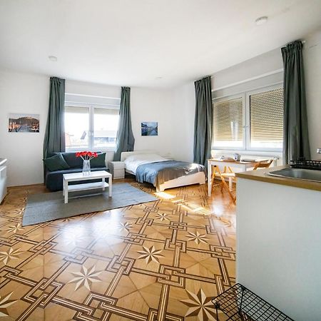 P & B Apartment Любляна Екстер'єр фото