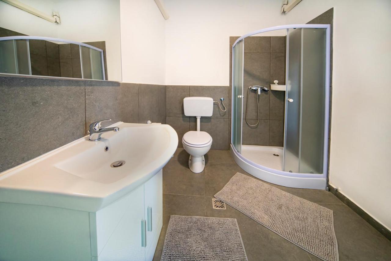 P & B Apartment Любляна Екстер'єр фото