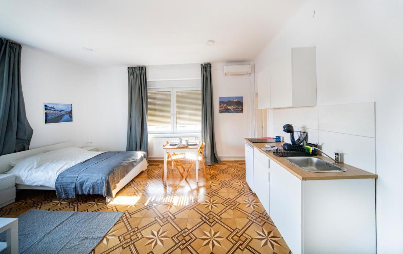 P & B Apartment Любляна Екстер'єр фото